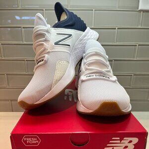 New Balance Fresh Foam Roav. Womens 9.5 /Mens 8 NEW with Box